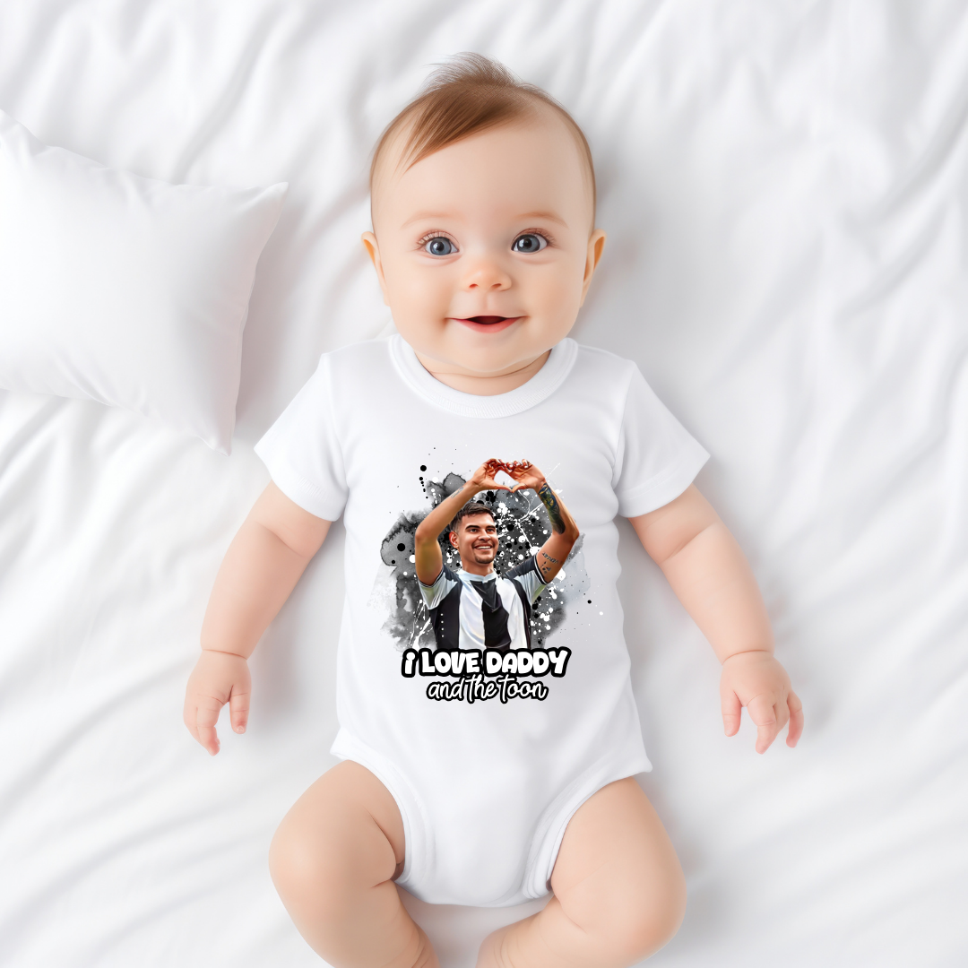 FATHERS DAY NUFC BABY VEST