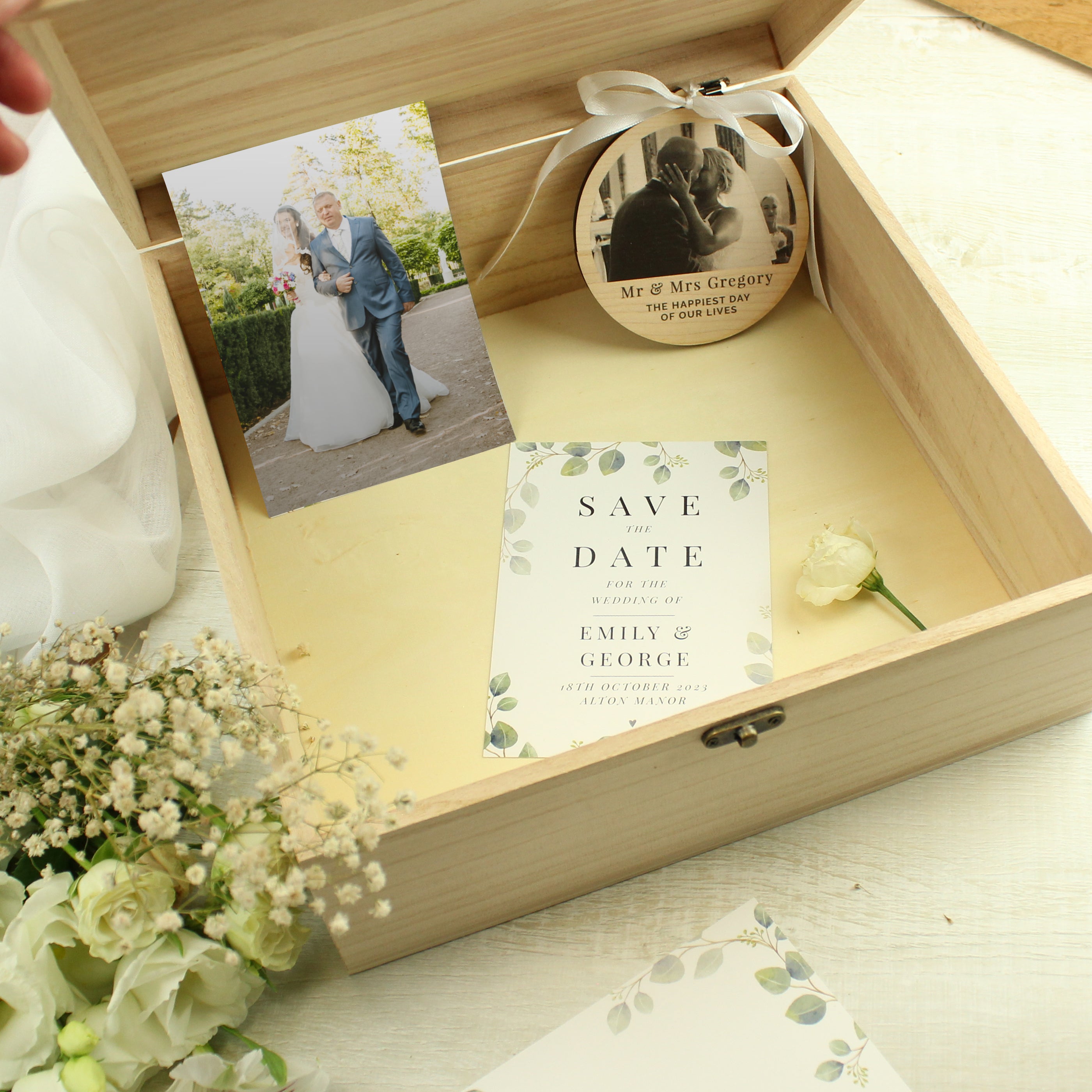 LOVE STORY KEEPSAKE BOX
