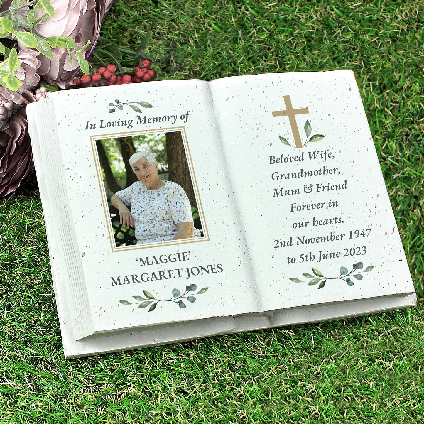 GRAVESIDE MEMORIAL BOOK