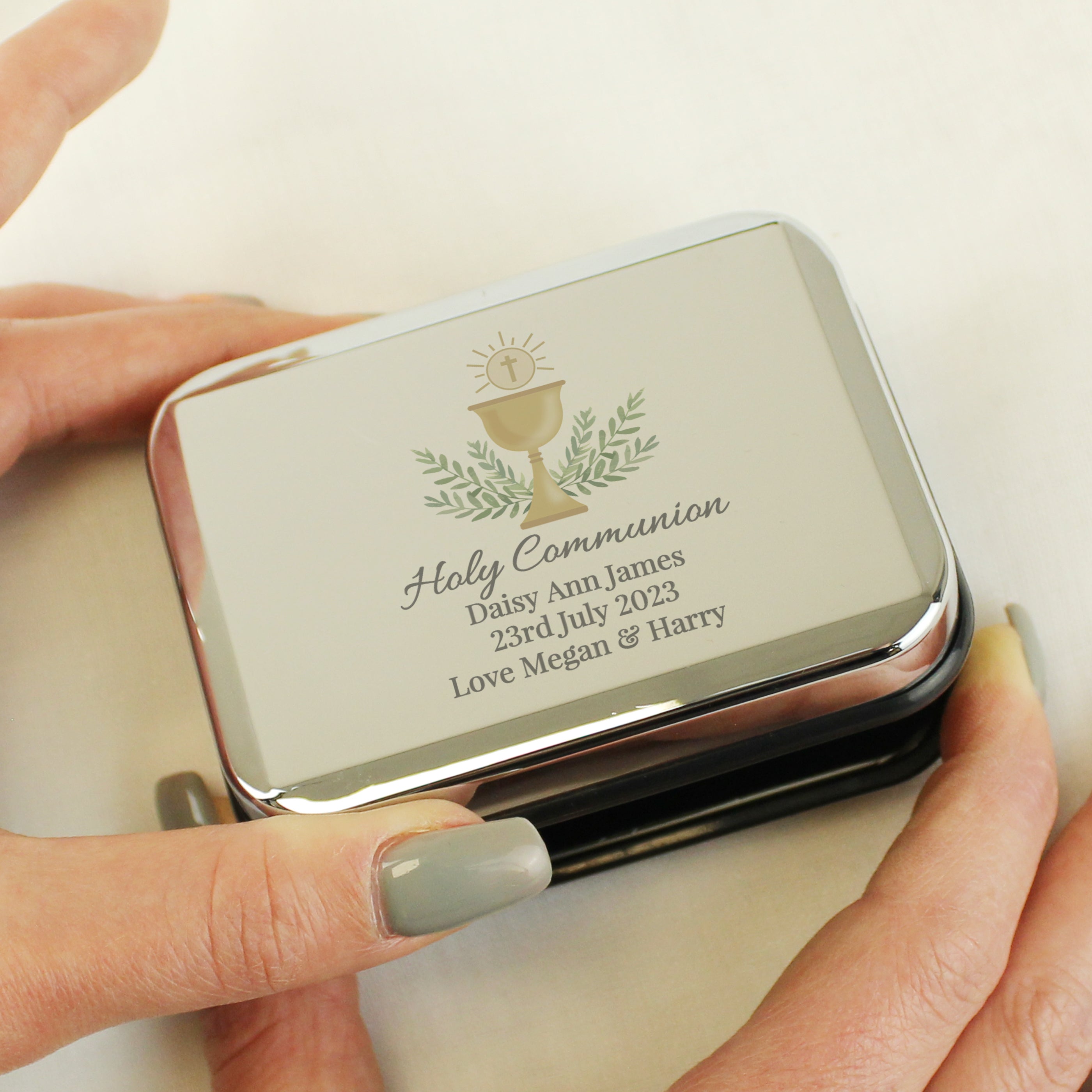 HOLY COMMUNION NECKLACE GIFT BOX