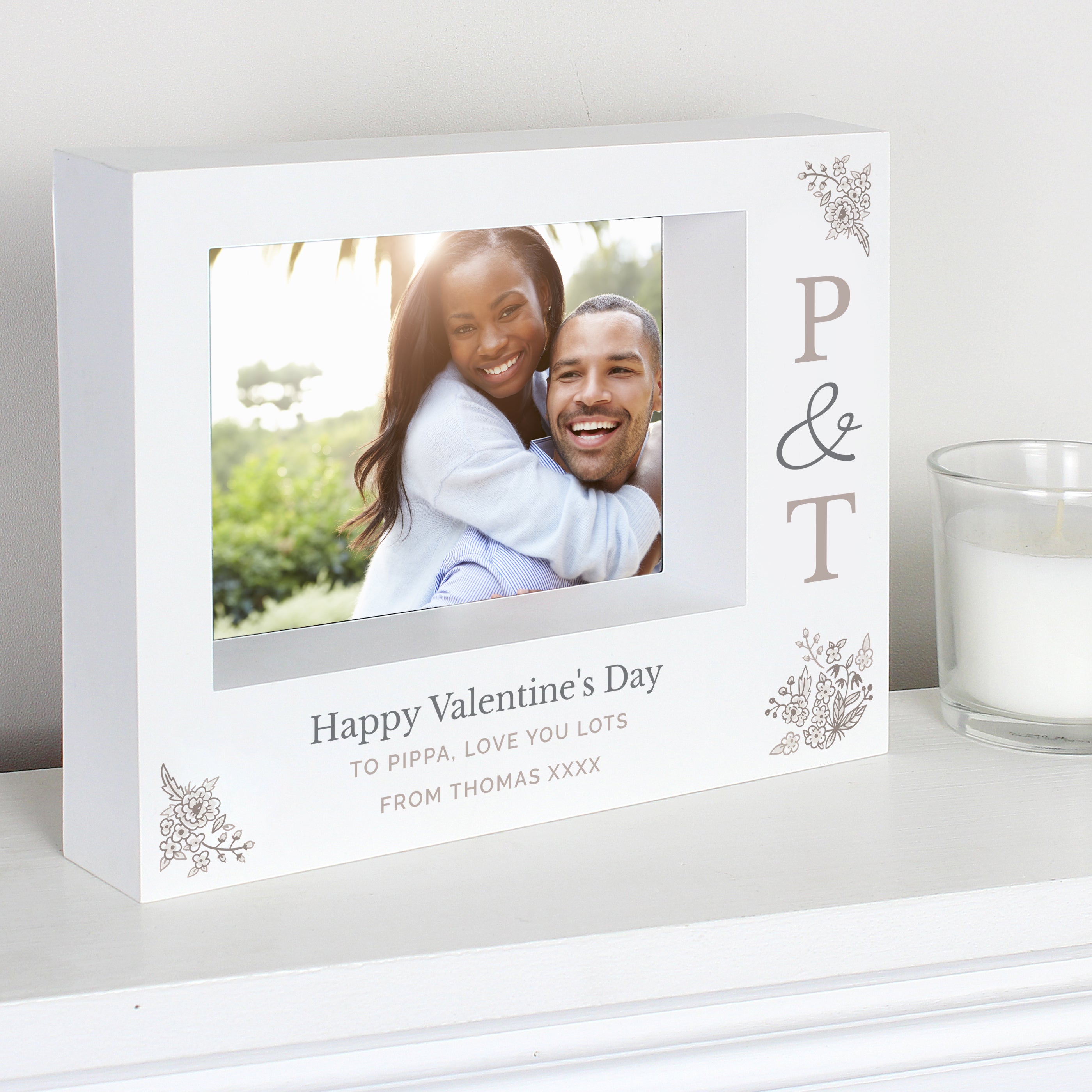 COUPLES INITIAL BOX FRAME