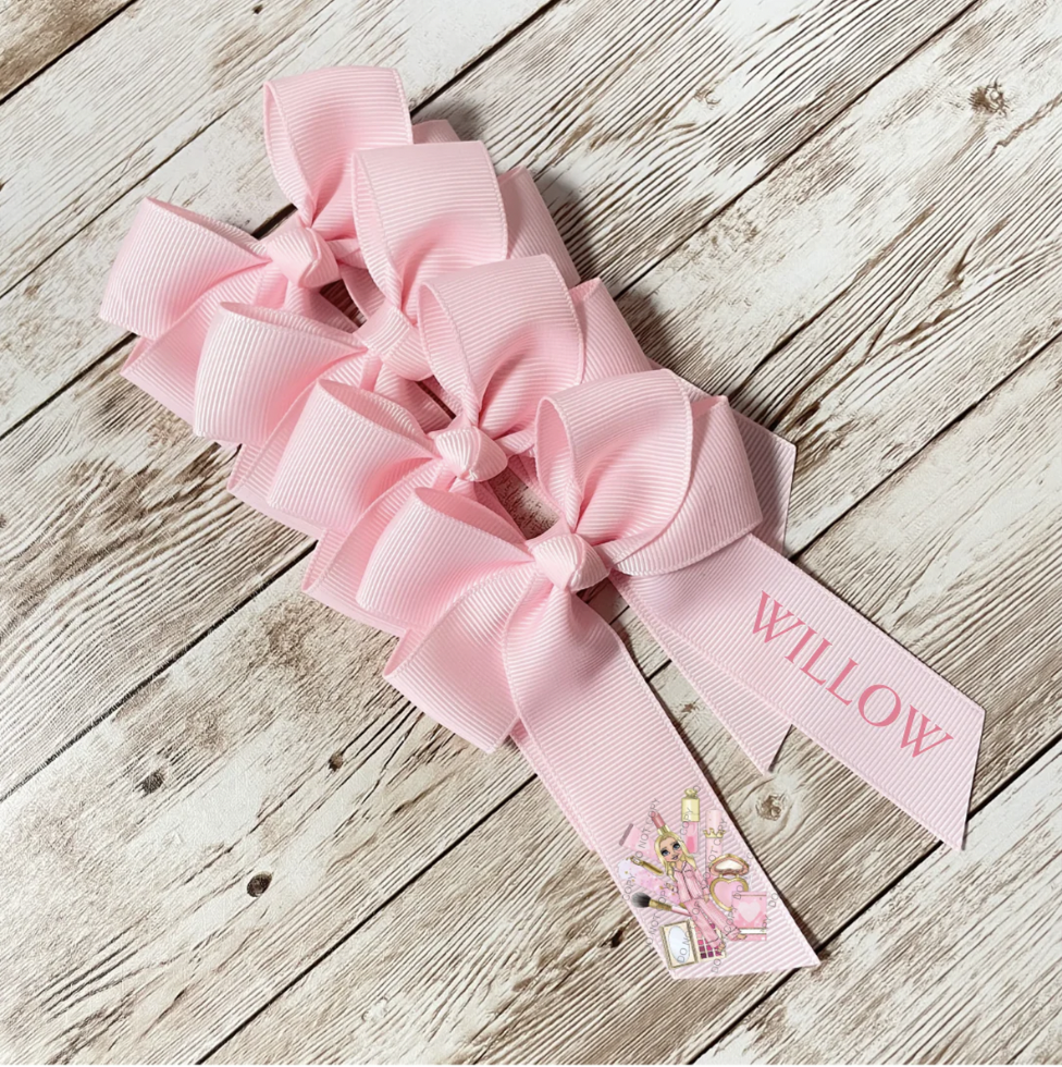 MAKEUP DOLLY BOWS