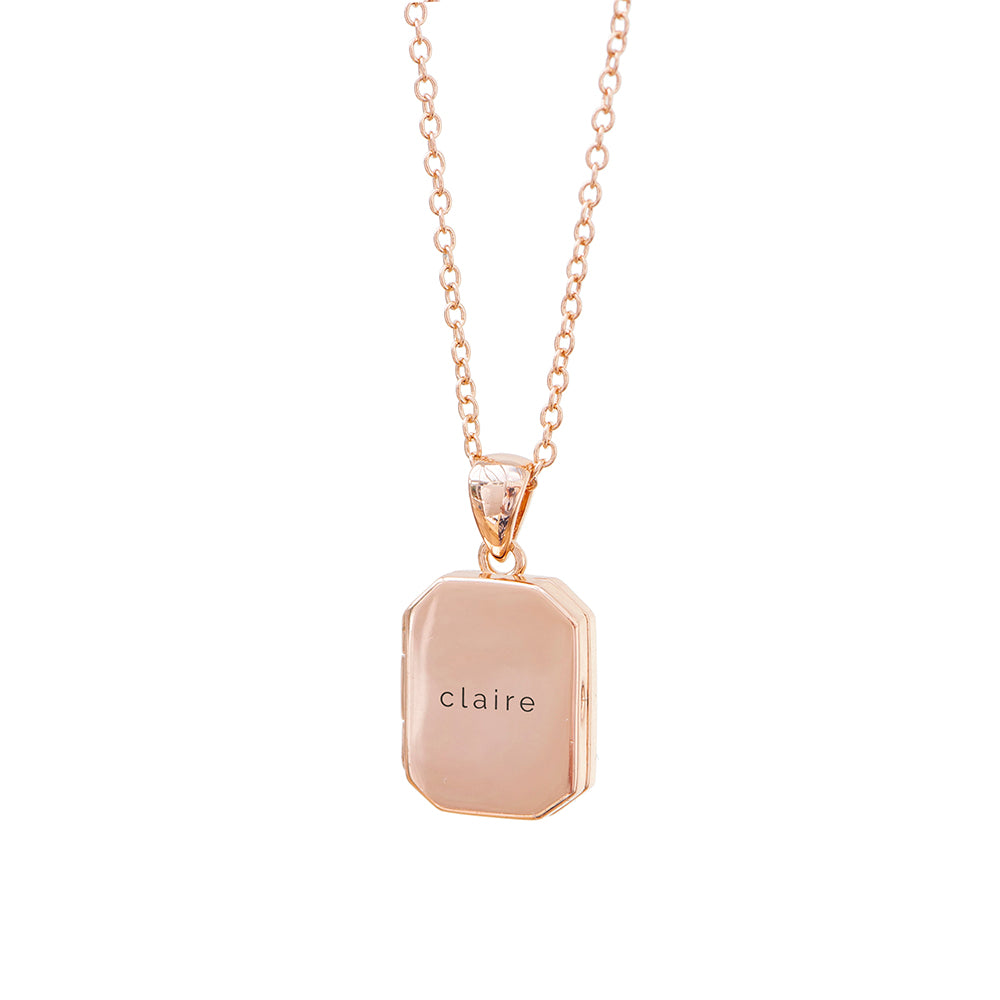 GOLD PHOTO LOCKET NECKLACE
