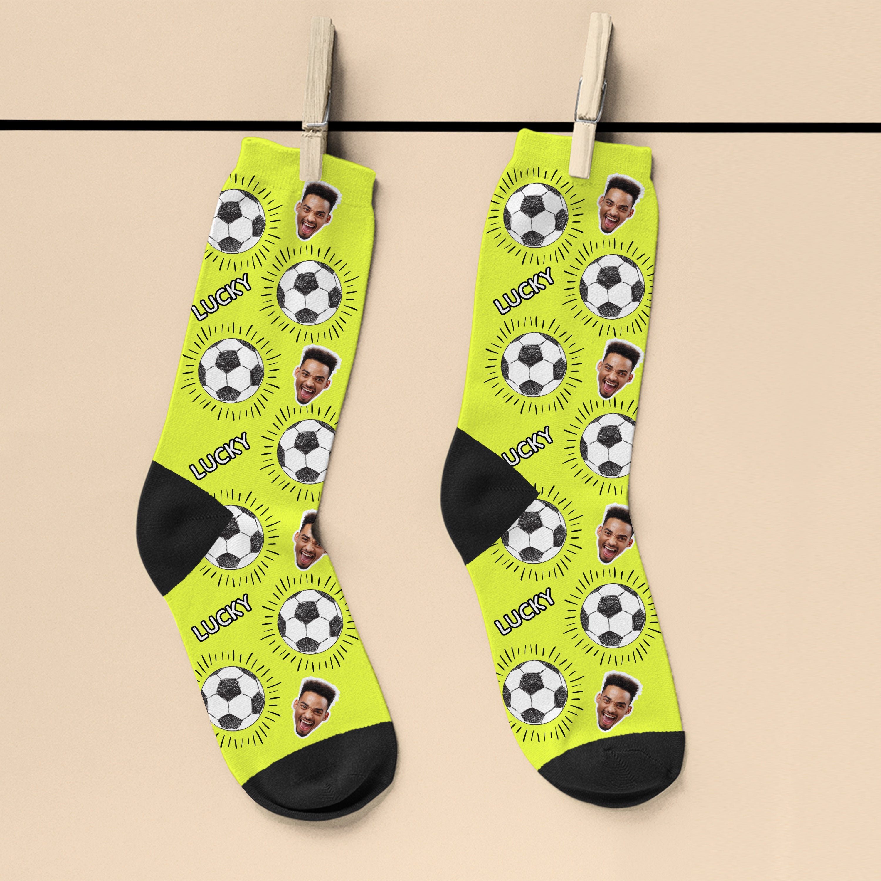 LUCKY FOOTBALL SOCKS