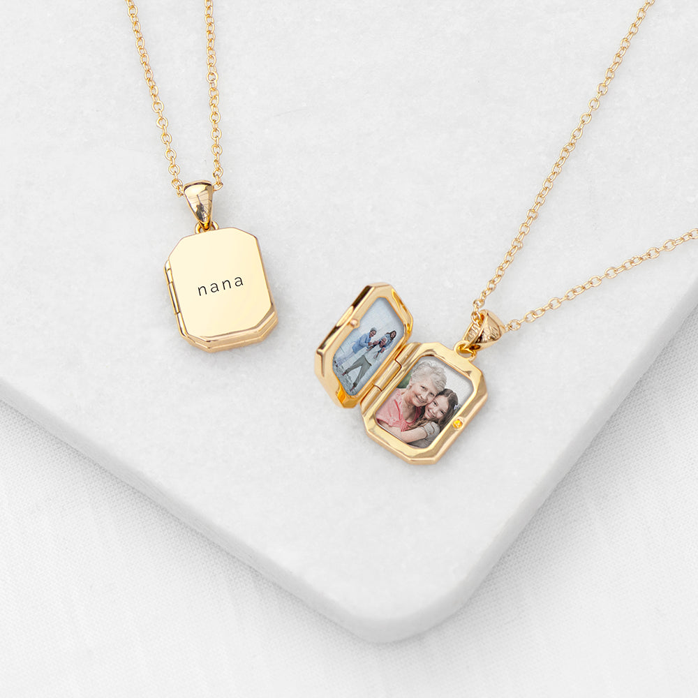 GOLD PHOTO LOCKET NECKLACE